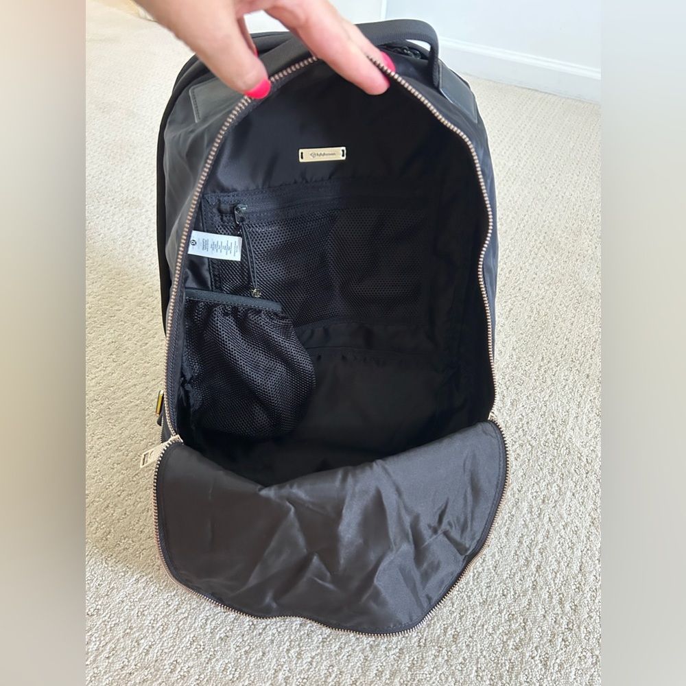 LULULEMON ADVENTURER BACKPACK - Picture 9 of 12